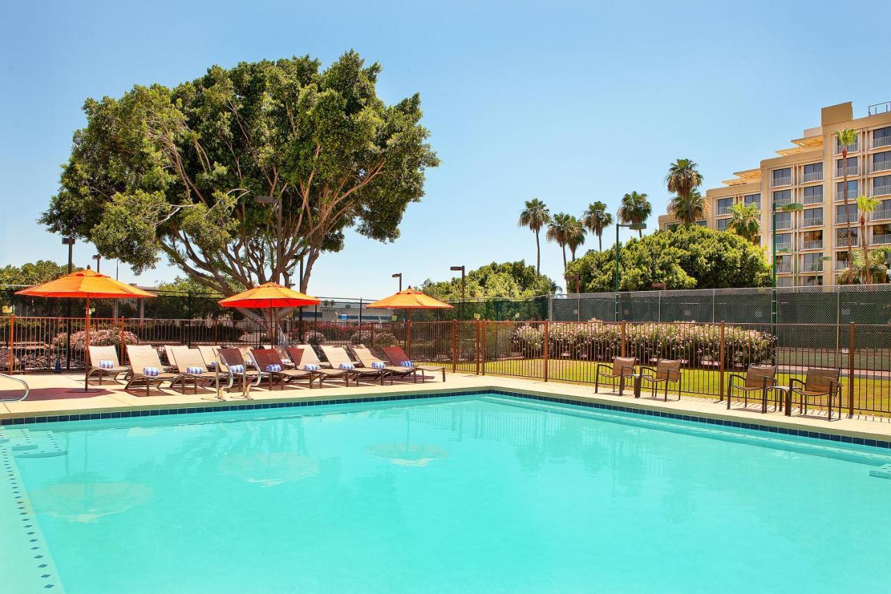 Sheraton Crescent Hotel Феникс Экстерьер фото