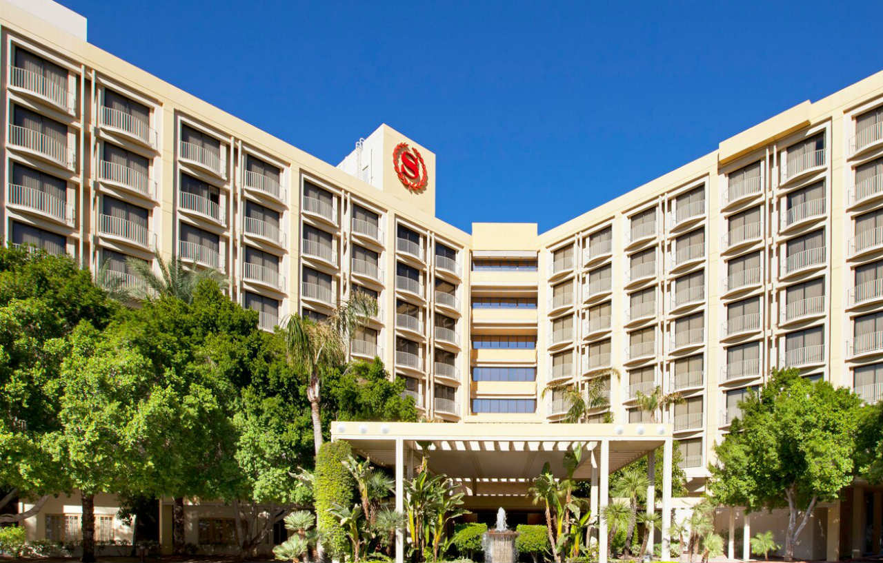 Sheraton Crescent Hotel Феникс Экстерьер фото